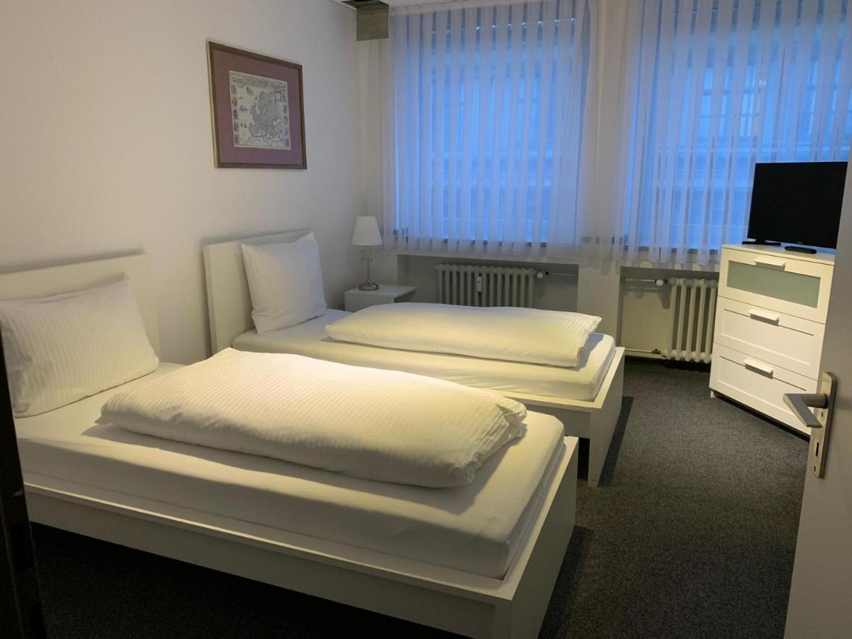 Bayrischer Hof クレーフェルト 部屋 写真