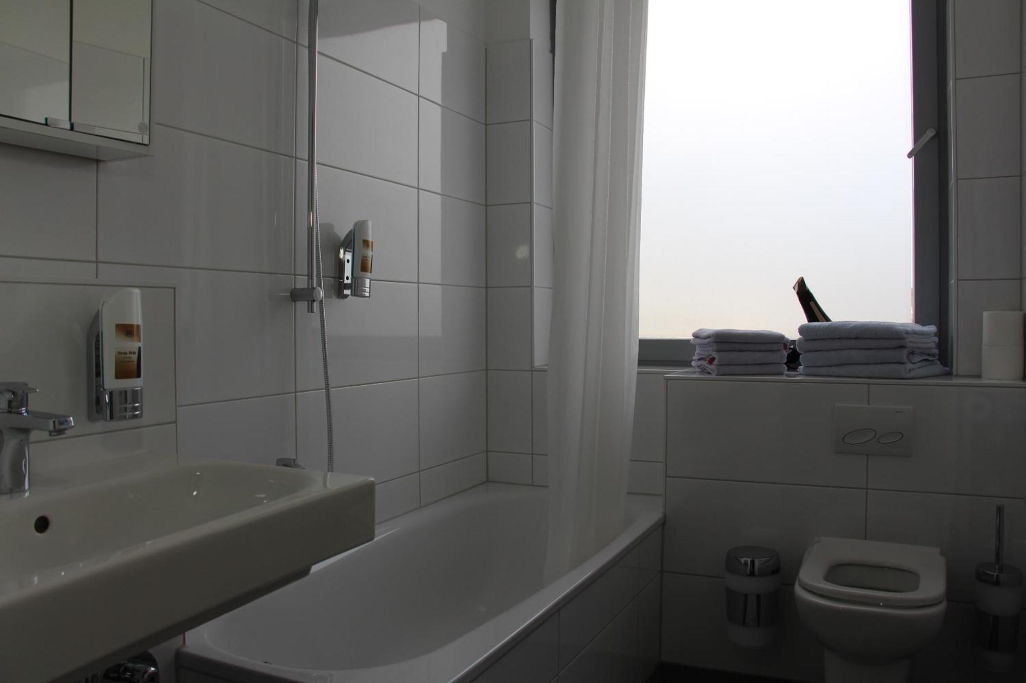Bayrischer Hof クレーフェルト 部屋 写真